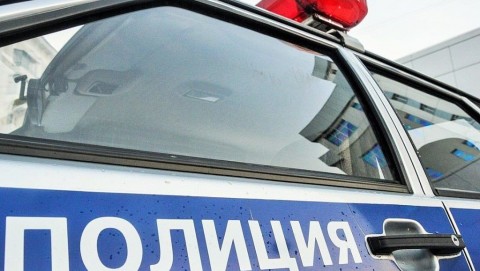 Сотрудники тарской полиции устанавливают обстоятельства хищения у местного жителя более миллиона рублей